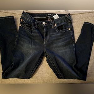 TRUE Religion Mid Rise Super Skinny Jennie Curvy 32